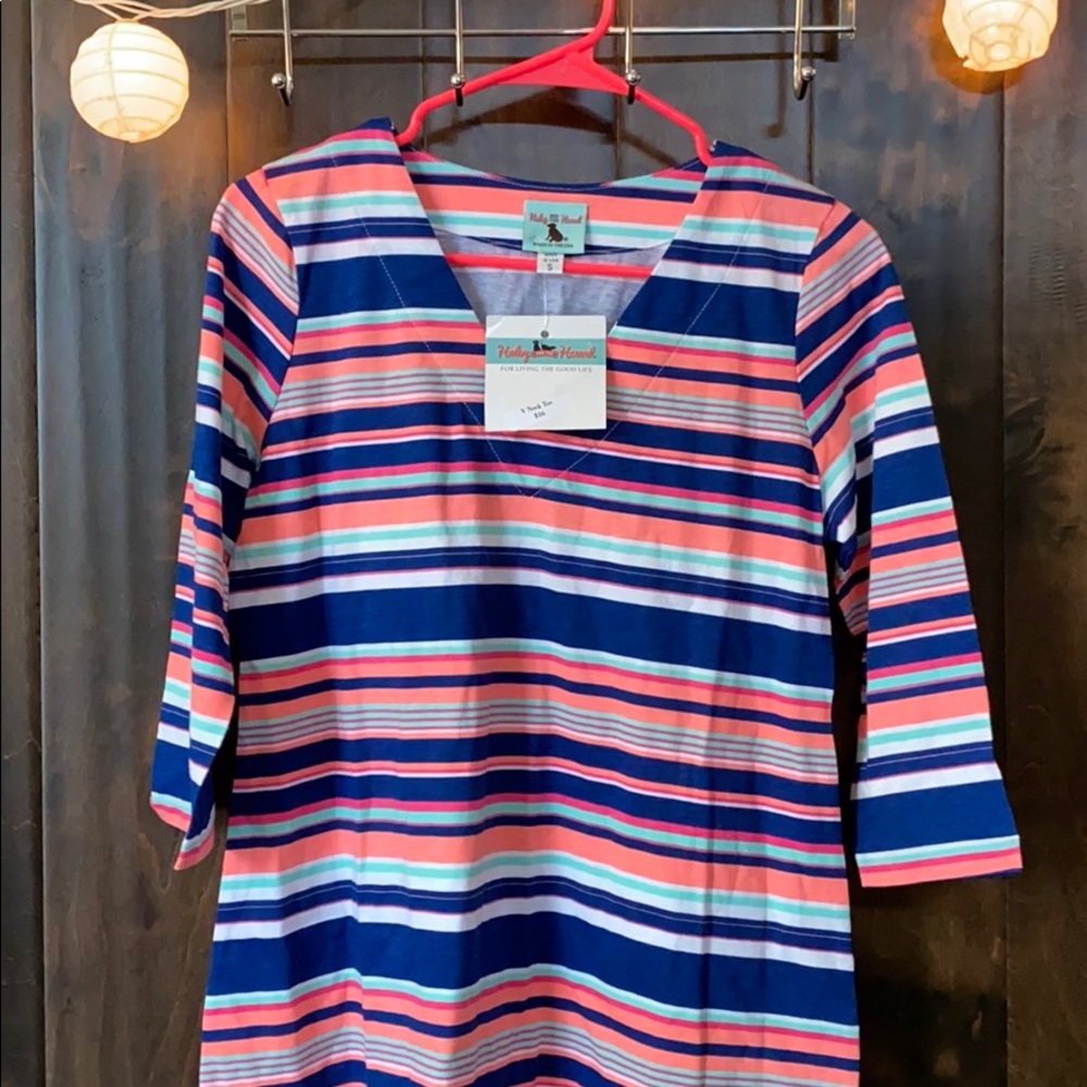 V- neck tshirt